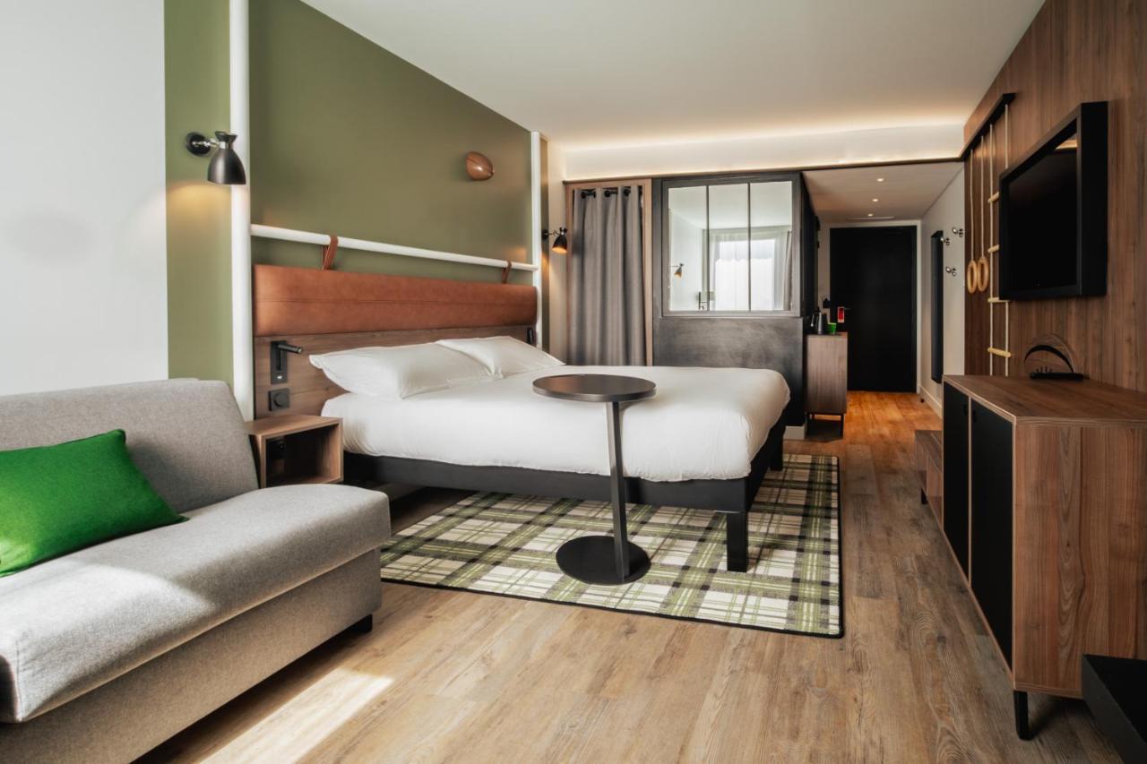 ホテル Ibis Styles カステルノーダリ エクステリア 写真