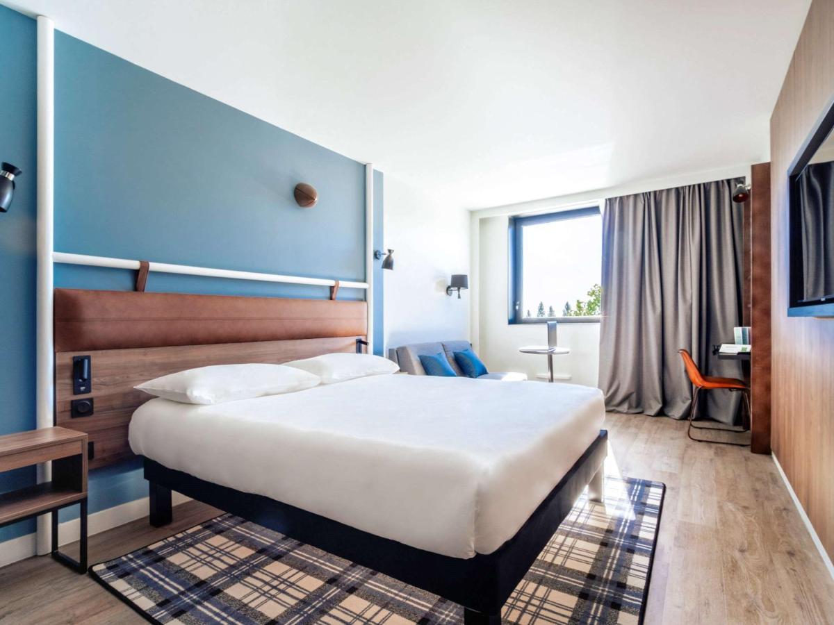 ホテル Ibis Styles カステルノーダリ エクステリア 写真