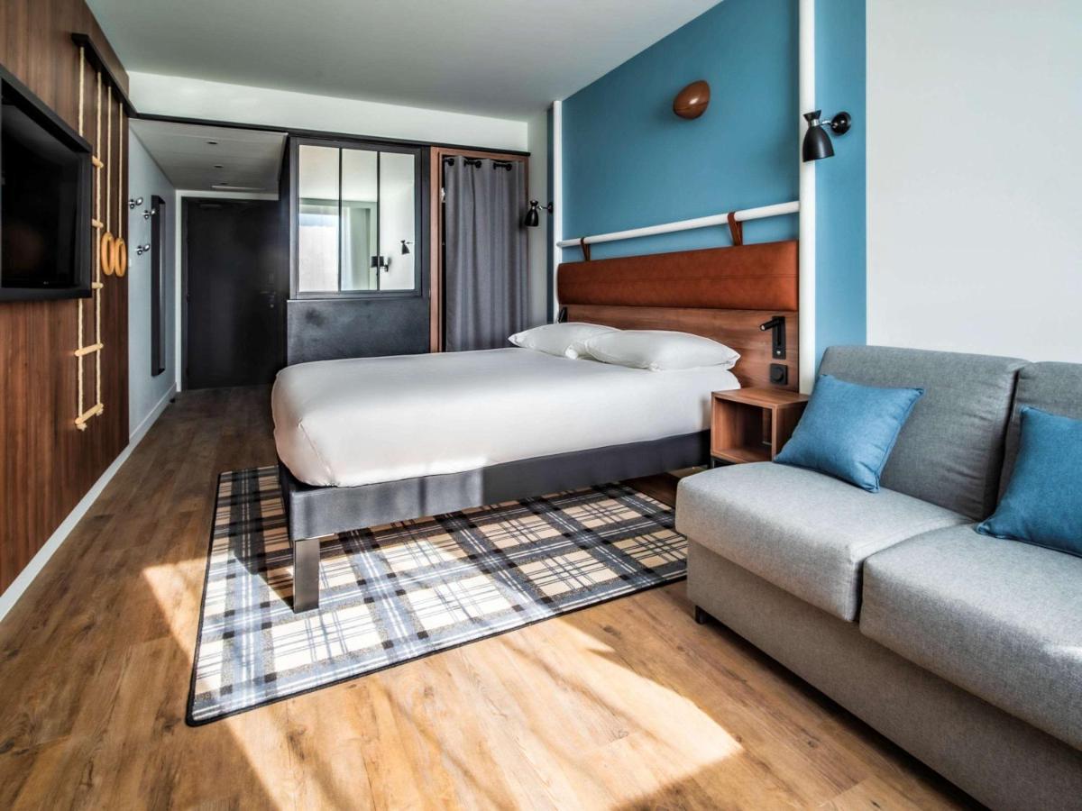 ホテル Ibis Styles カステルノーダリ エクステリア 写真