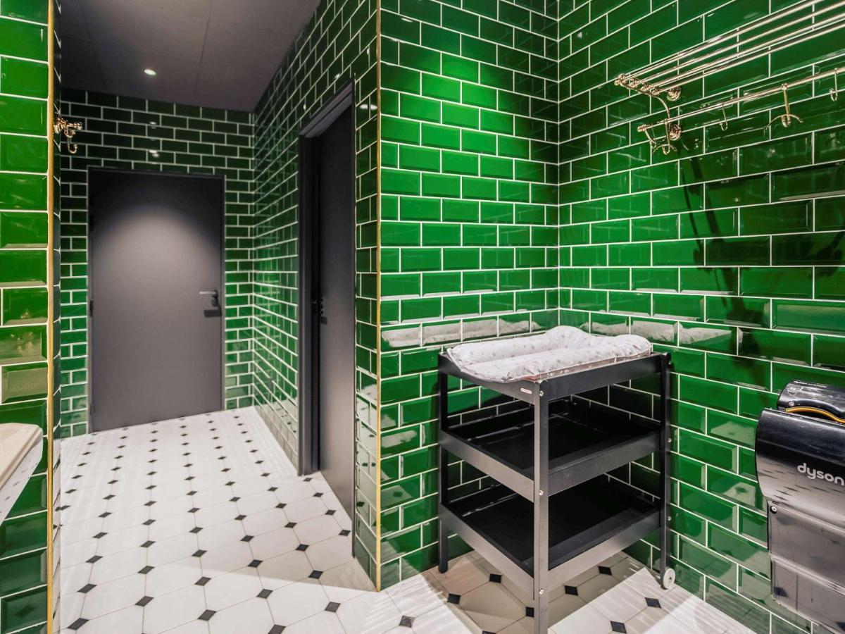 ホテル Ibis Styles カステルノーダリ エクステリア 写真
